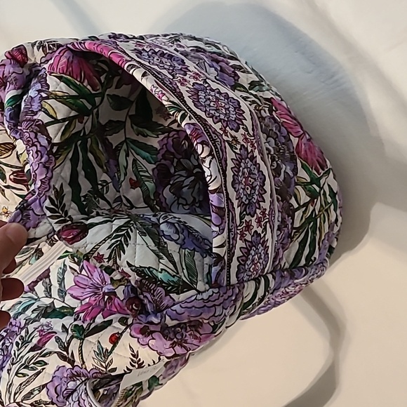 Vera Bradley Floral Bag-LAVENDAR MEADOW.  NWT. - Picture 6 of 16